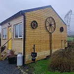 The Crossing Retreat,cabin,r95th5c *