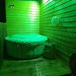 The Crossing Retreat,cabin,r95th5c Ballyling